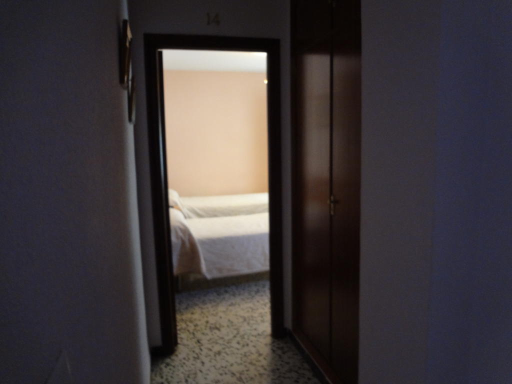 Hostal San Pedro Sanlúcar la Mayor المظهر الخارجي الصورة